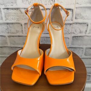NWOT Women’s Marc Fisher Camira wedge strappy Orange heels size 5